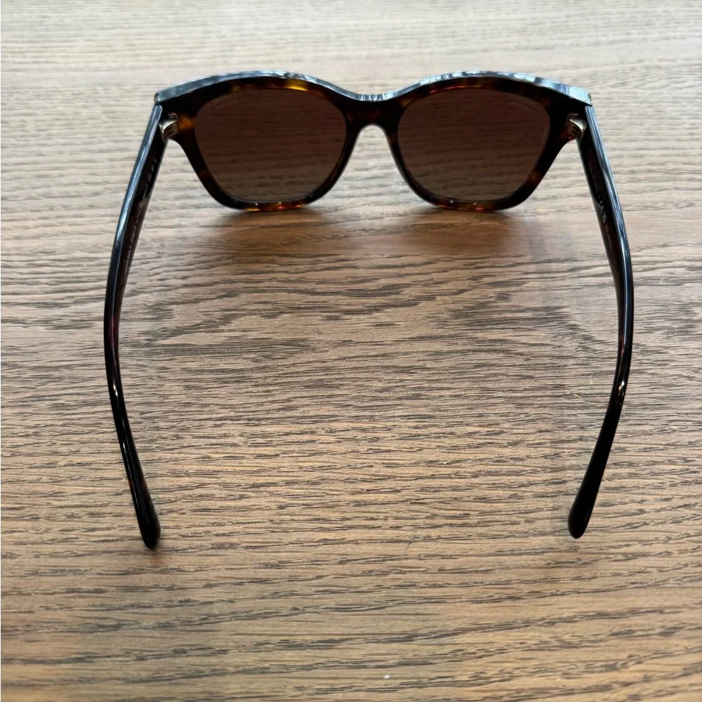 CHANEL Tortoiseshell Square Sunglasses - Picture 5 of 7